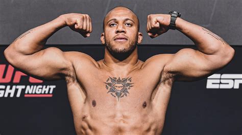 Ciryl Gane: The Mixed Martial Artist's Weight, Age, Height.